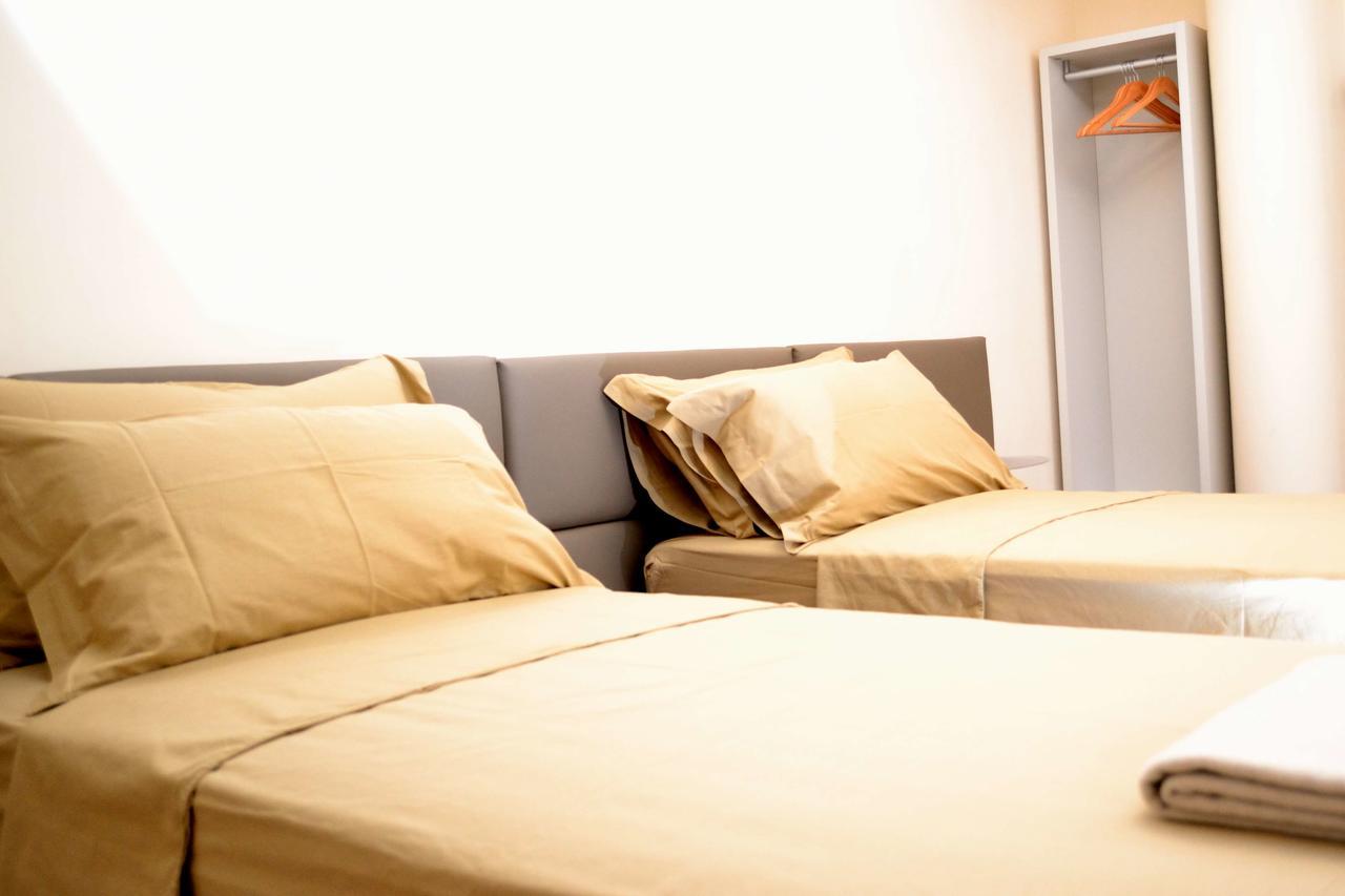 Portico Oscuro Deluxe Apartment - centro città Trévise Extérieur photo