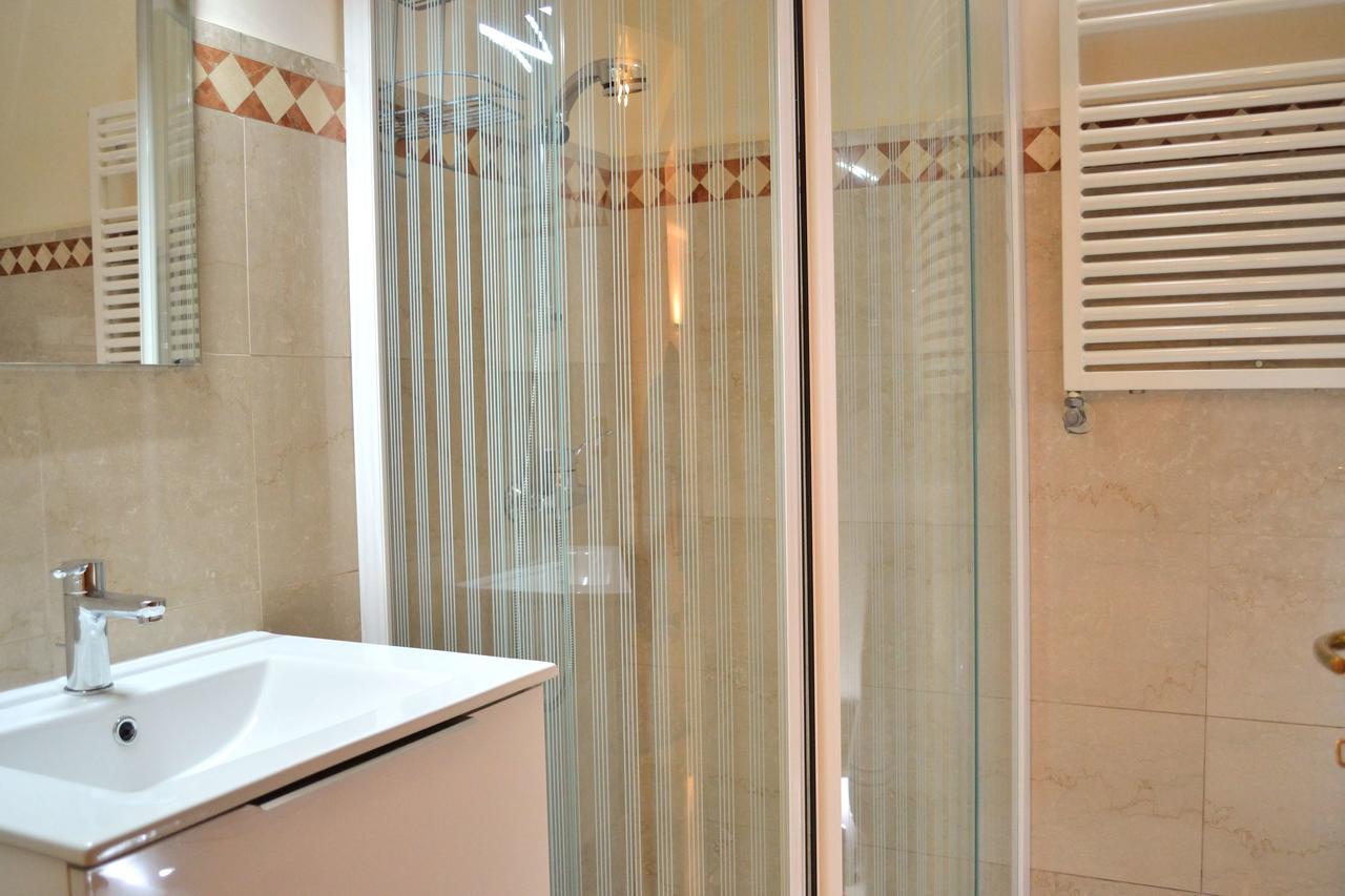 Portico Oscuro Deluxe Apartment - centro città Trévise Extérieur photo