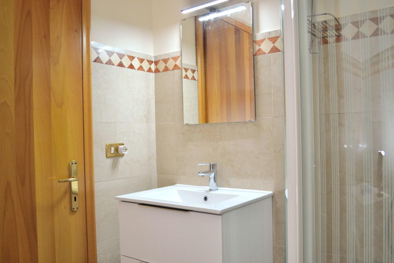 Portico Oscuro Deluxe Apartment - centro città Trévise Extérieur photo