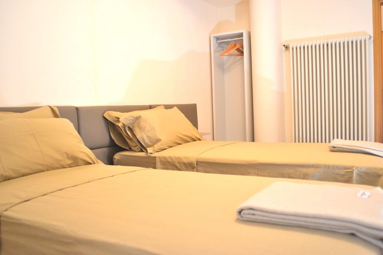 Portico Oscuro Deluxe Apartment - centro città Trévise Extérieur photo